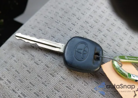 2007 Toyota Corolla Ce from USA, damaged, VIN 2T1BR32E97C726609